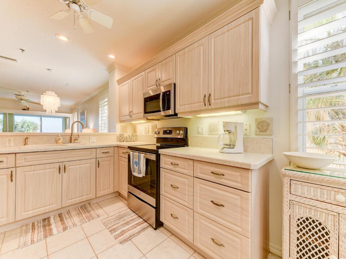 South Beach Club 205, 3 Bedrooms, Sleeps 6, Ocean View, 2Nd Floor, Elevator Flagler Beach Bagian luar foto